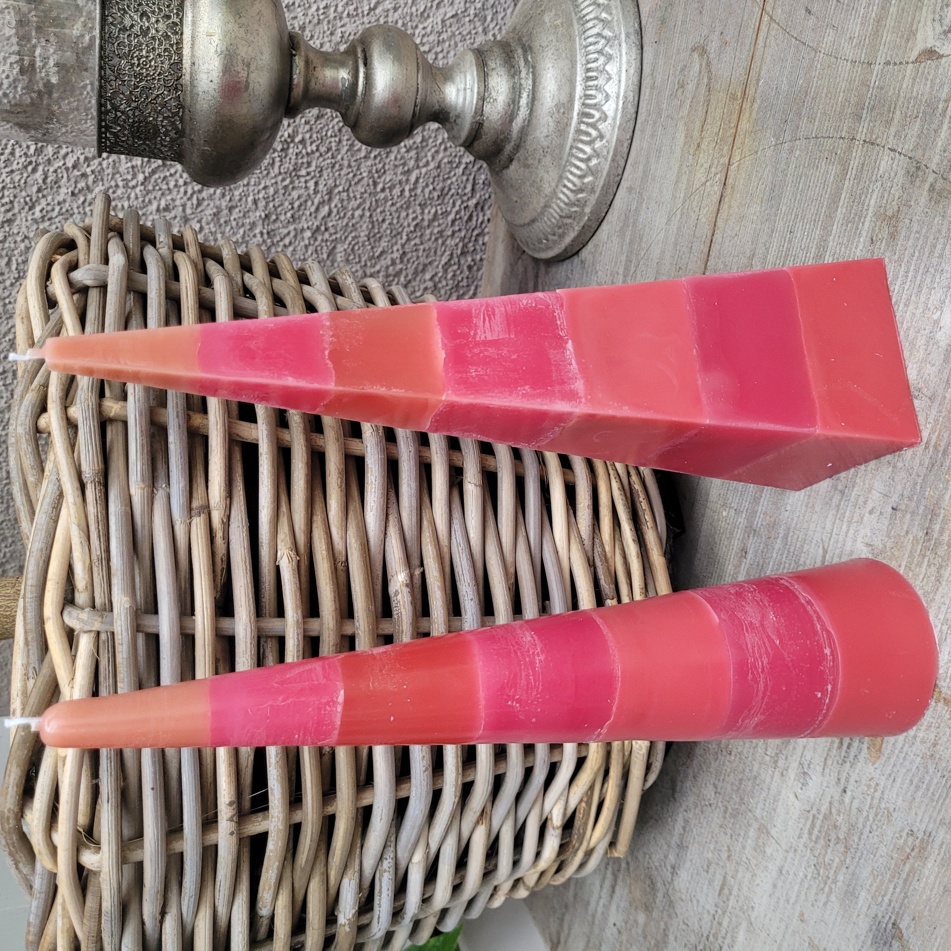 Pyramide * Kerze * Kegel * rot