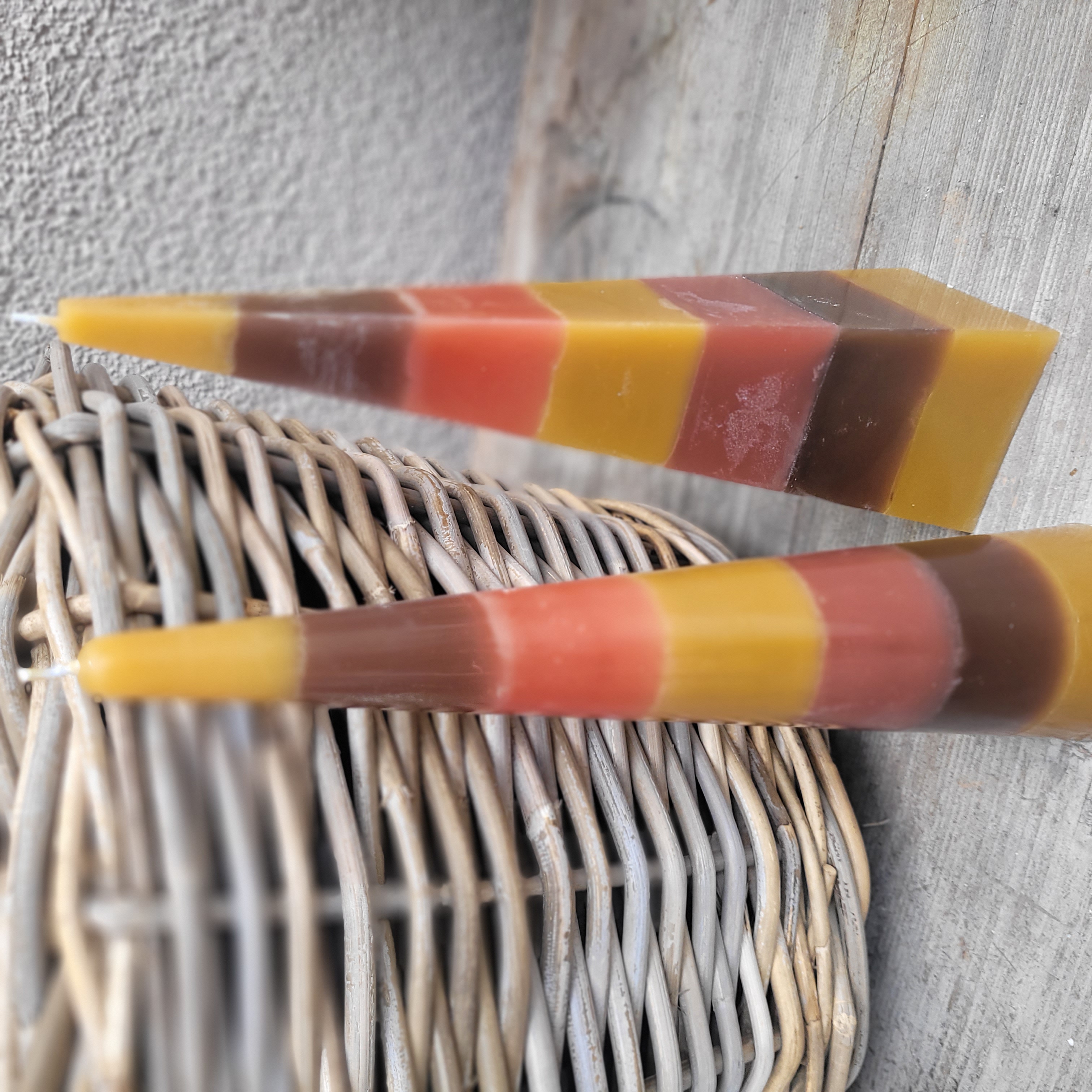 Pyramide * Kerze * Kegel * braun